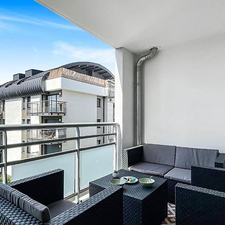 Homey Chloe - New - Parking Gratuit - Balcon Prive - Proche Geneve 安纳马斯 外观 照片